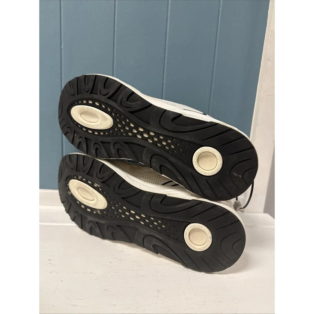 OAKLEY Spur OS  Men's Running Shoes Athletic‎ Sneakers White W/ Black Size 11.5